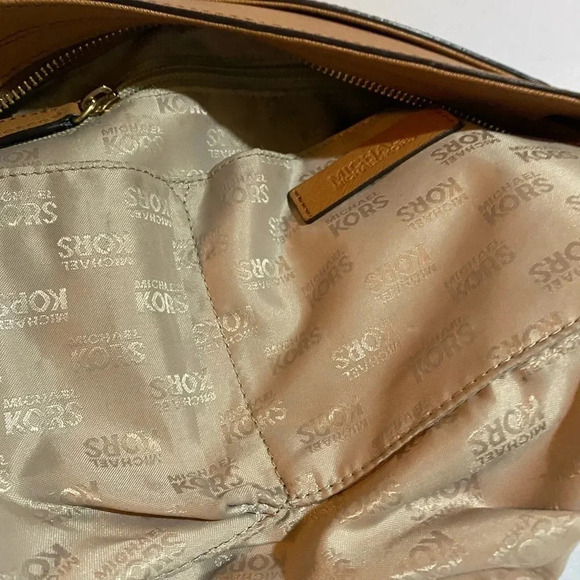 Michael kors brown saffiano leather satchel handbag - Picture 10 of 15